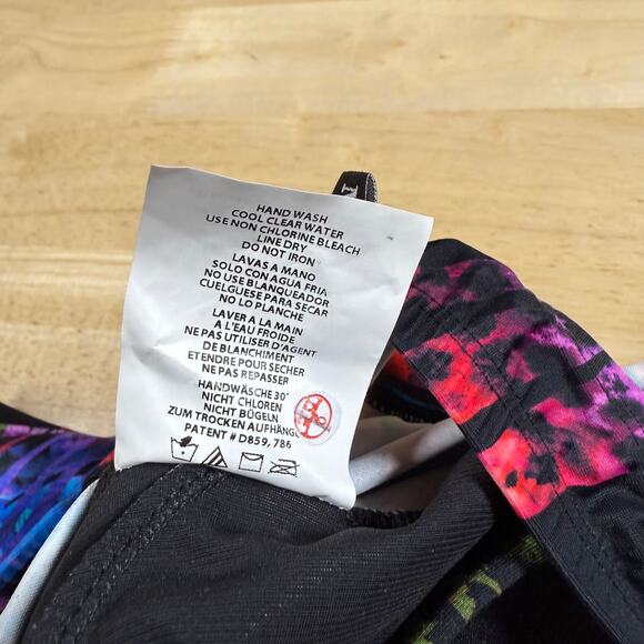 Miraclesuit NWT Tropicat Revele One Piece Swimsuit Multicolor Size 14 Underwire - Picture 6 of 14